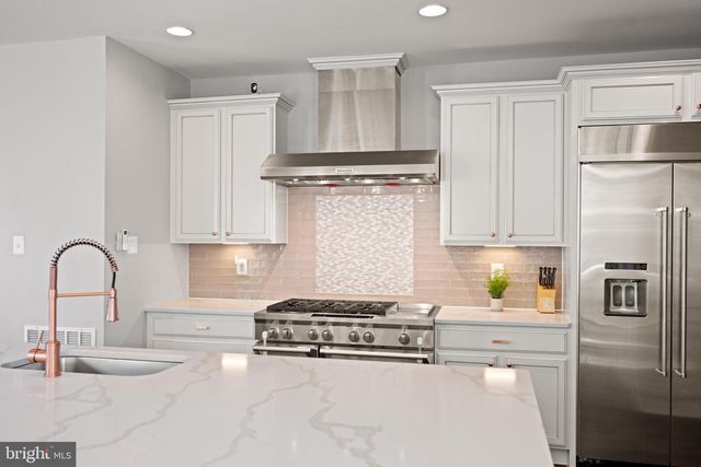 1107 COWPENS AVE, Towson, MD 21286