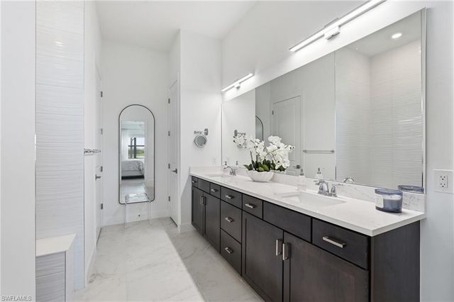 19073 Gentry PL, Estero, FL 33928