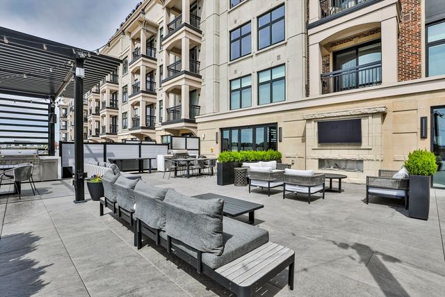 18 Artisan Drive 217, Salem, NH 03079