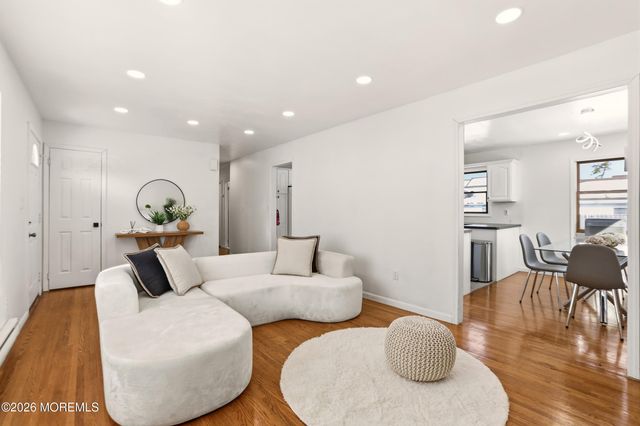 1033 Birmingham Avenue, Toms River, NJ 08757