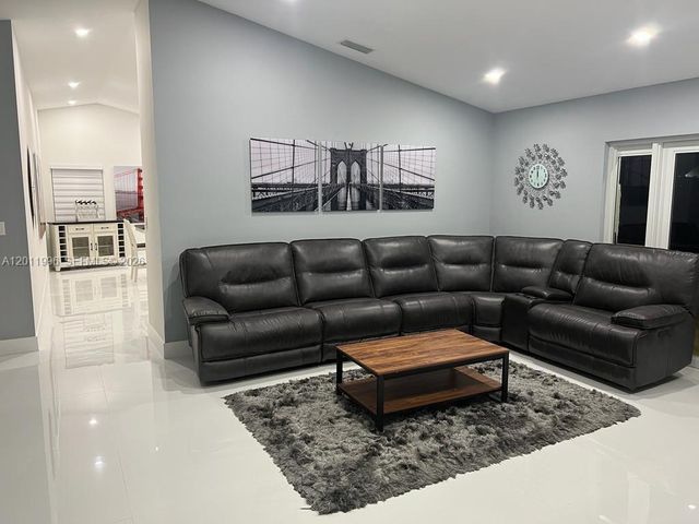 16341 SW 145th Ct 0, Miami, FL 33177