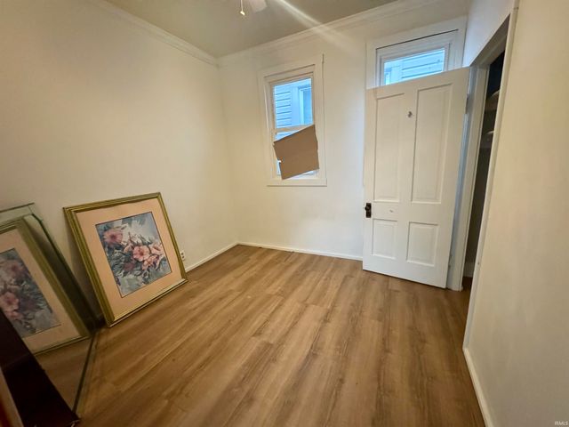 1200 N Third Avenue, Evansville, IN 47710