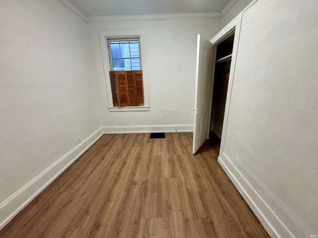 1200 N Third Avenue, Evansville, IN 47710