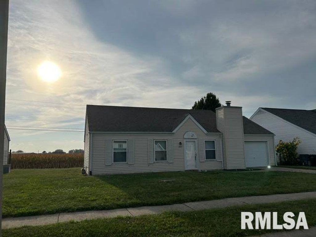 2445 Basil Drive, Springfield, IL 62707