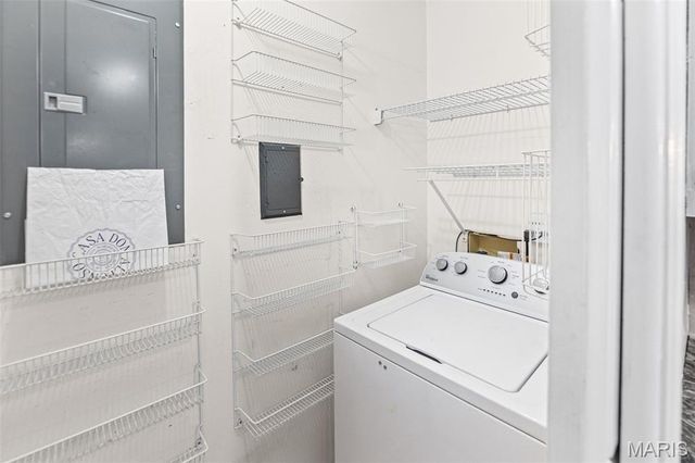 11212 Gravois Road 202, Sappington, MO 63126