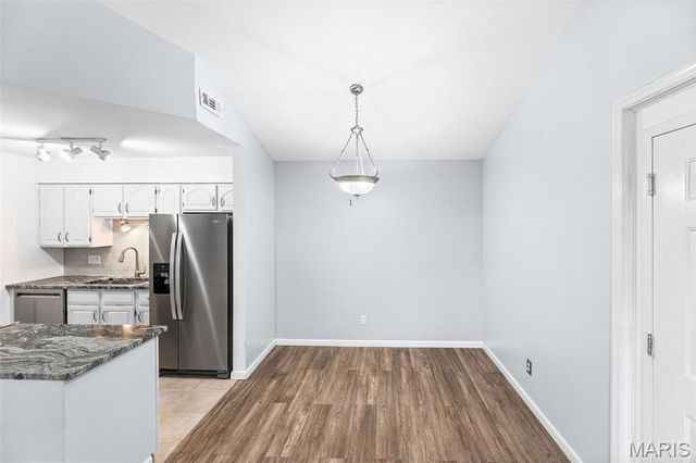 11212 Gravois Road 202, Sappington, MO 63126