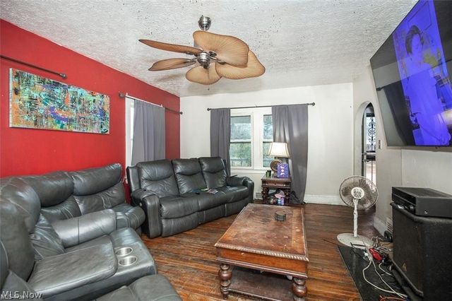 13407 Third Avenue, East Cleveland, OH 44112