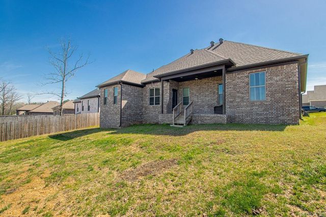 2013 Tapped Maple Drive, Sherwood, AR 72120