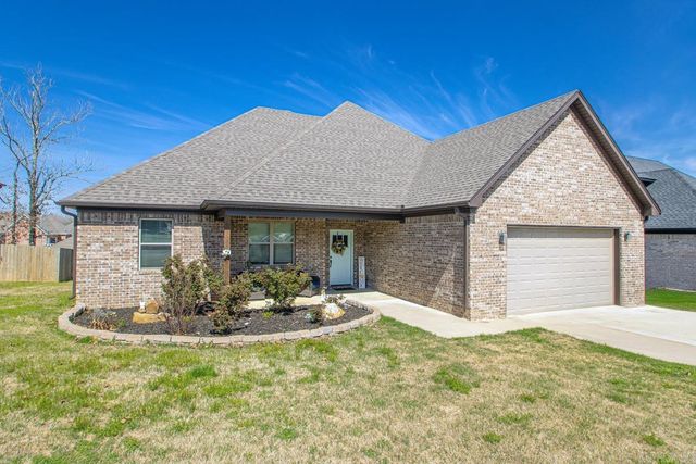 2013 Tapped Maple Drive, Sherwood, AR 72120