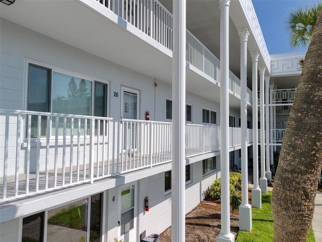 2450 CANADIAN WAY 26, Clearwater, FL 33763