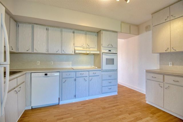 2450 CANADIAN WAY 26, Clearwater, FL 33763