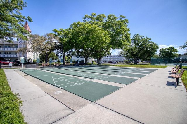 2450 CANADIAN WAY 26, Clearwater, FL 33763