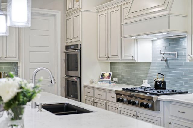 4043 Woodland Meadow Drive, Spring, TX 77386