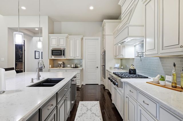 4043 Woodland Meadow Drive, Spring, TX 77386