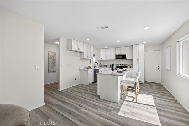 26170 Lancaster, Menifee, CA 92586