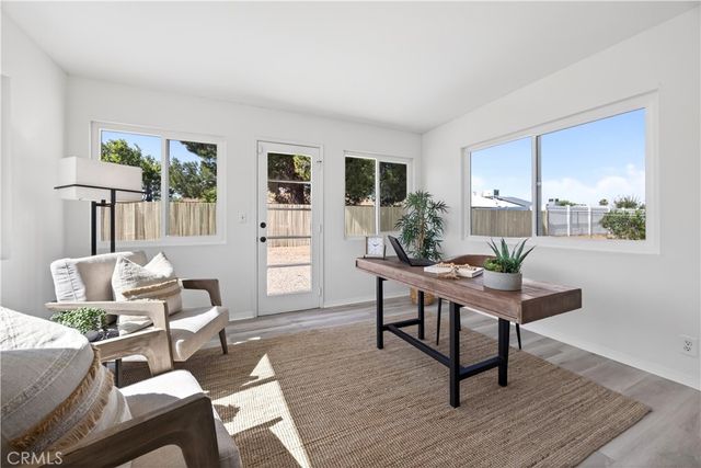 26170 Lancaster, Menifee, CA 92586