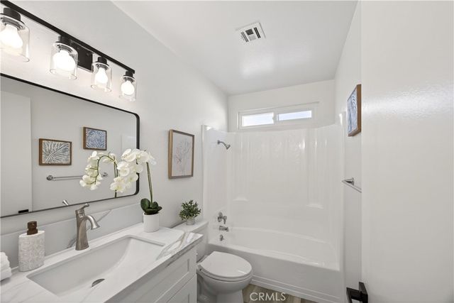 26170 Lancaster, Menifee, CA 92586