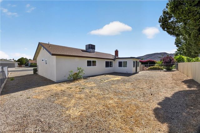 26170 Lancaster, Menifee, CA 92586