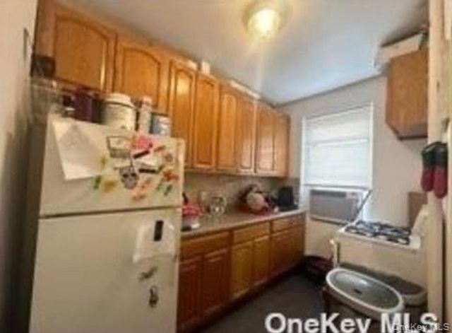 21-78 35 Street 5F, Astoria, NY 11105