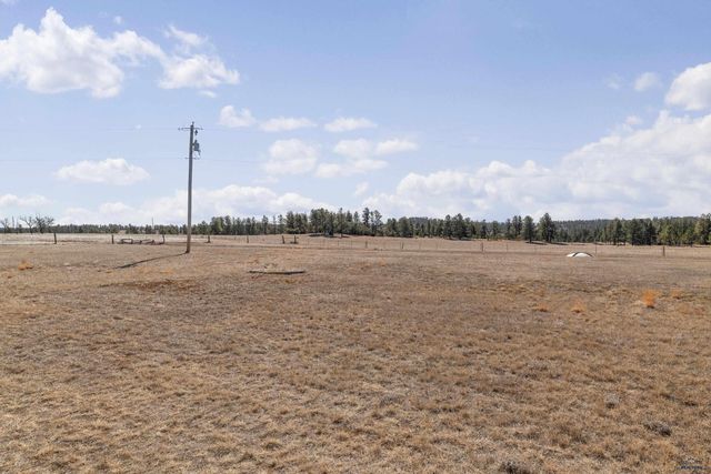 11981 MOUNTAIN LION LN, Hot Springs, SD 57747