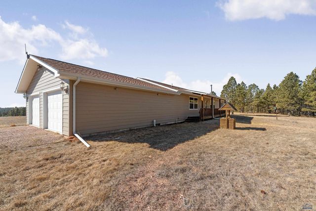 11981 MOUNTAIN LION LN, Hot Springs, SD 57747