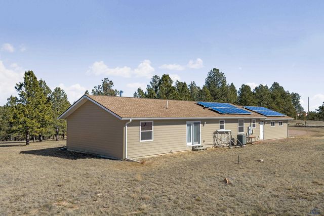 11981 MOUNTAIN LION LN, Hot Springs, SD 57747