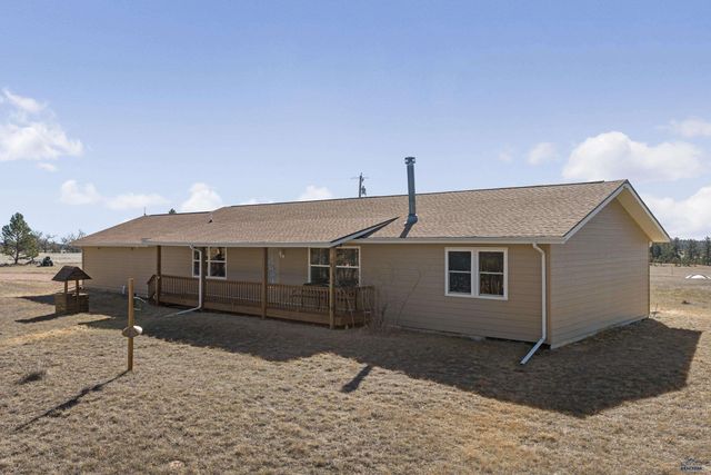 11981 MOUNTAIN LION LN, Hot Springs, SD 57747