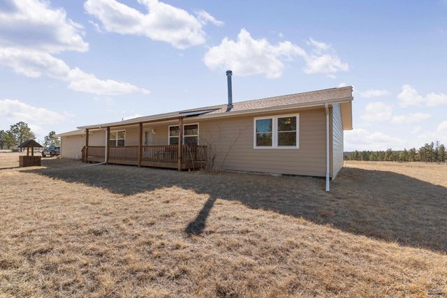 11981 MOUNTAIN LION LN, Hot Springs, SD 57747