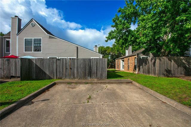 2519 Cross Timbers Drive, College Station, TX 77840