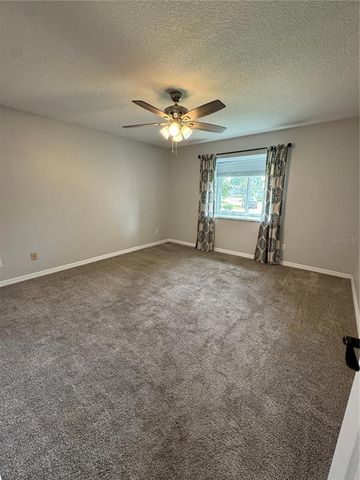 1936 SE 37TH COURT CIRCLE, Ocala, FL 34471