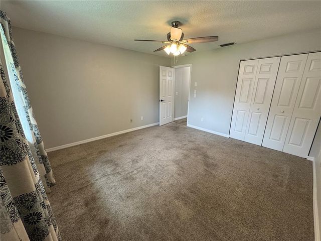 1936 SE 37TH COURT CIRCLE, Ocala, FL 34471