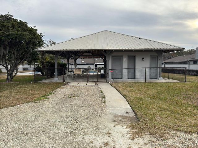 1936 SE 37TH COURT CIRCLE, Ocala, FL 34471