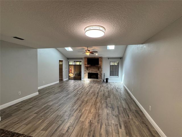 1936 SE 37TH COURT CIRCLE, Ocala, FL 34471