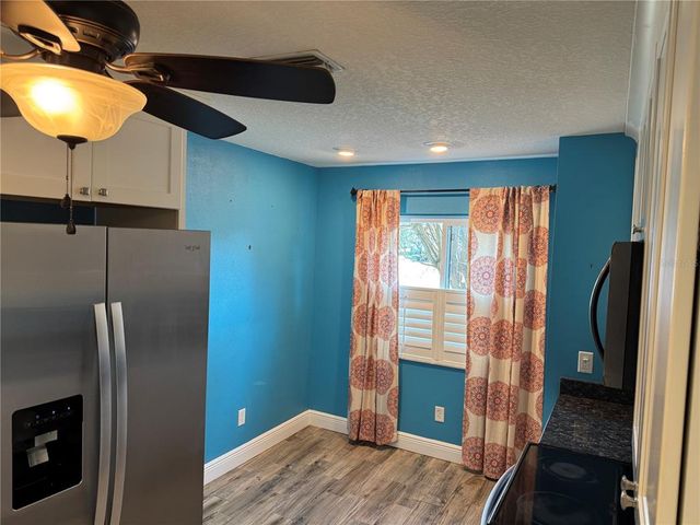 1936 SE 37TH COURT CIRCLE, Ocala, FL 34471