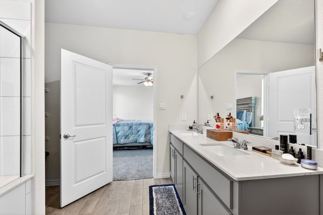 920 Arkan Lane, Fort Worth, TX 76120