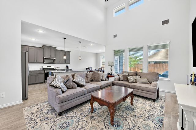 920 Arkan Lane, Fort Worth, TX 76120