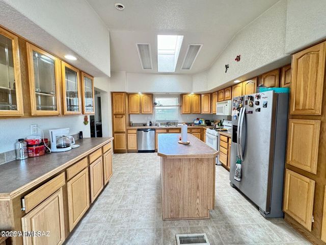 2627 W HANSEN Road, Willcox, AZ 85643