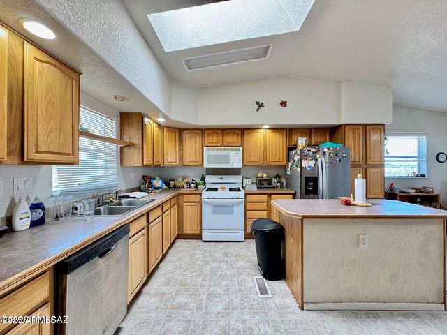 2627 W HANSEN Road, Willcox, AZ 85643