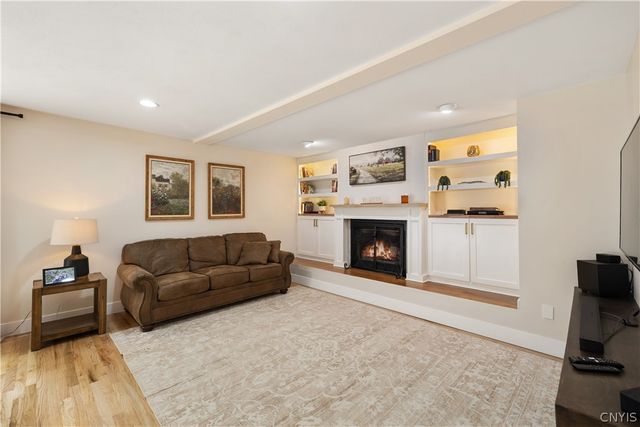 2780 Lyons Road, Camillus, NY 13031