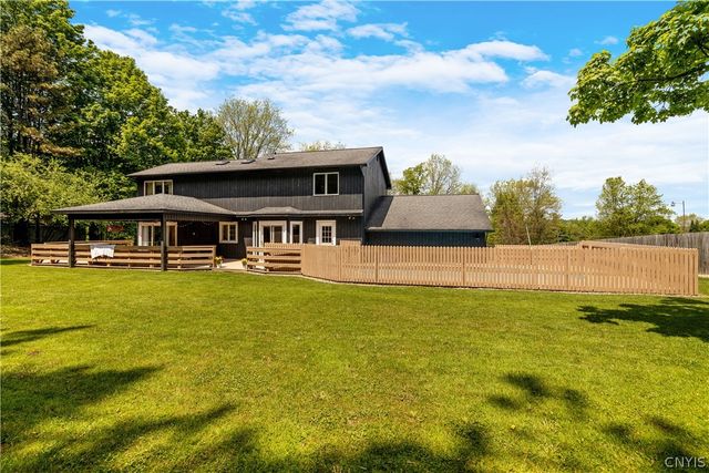 2780 Lyons Road, Camillus, NY 13031