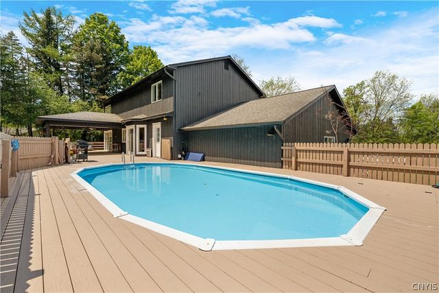 2780 Lyons Road, Camillus, NY 13031