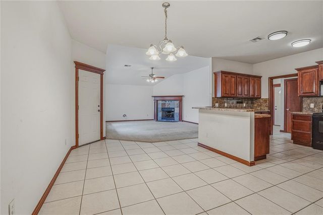1700 SW 31st Terrace, Moore, OK 73160