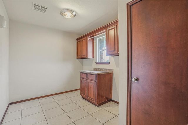 1700 SW 31st Terrace, Moore, OK 73160