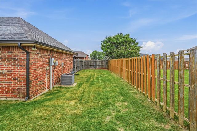 1700 SW 31st Terrace, Moore, OK 73160