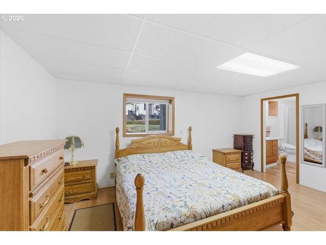 30920 BERLIN Rd, Lebanon, OR 97355