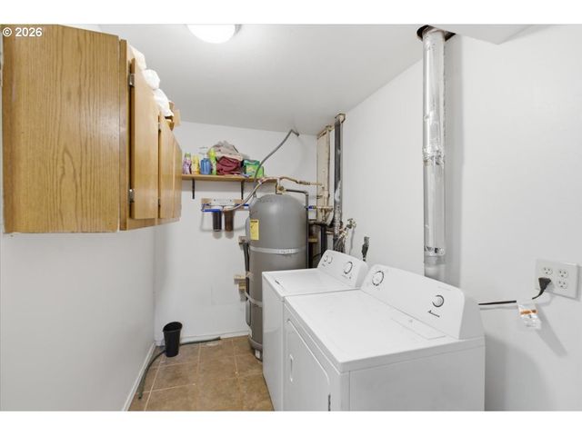 30920 BERLIN Rd, Lebanon, OR 97355