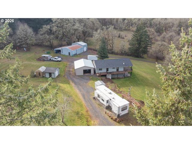 30920 BERLIN Rd, Lebanon, OR 97355