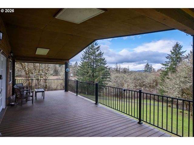 30920 BERLIN Rd, Lebanon, OR 97355