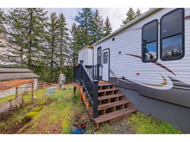 30920 BERLIN Rd, Lebanon, OR 97355