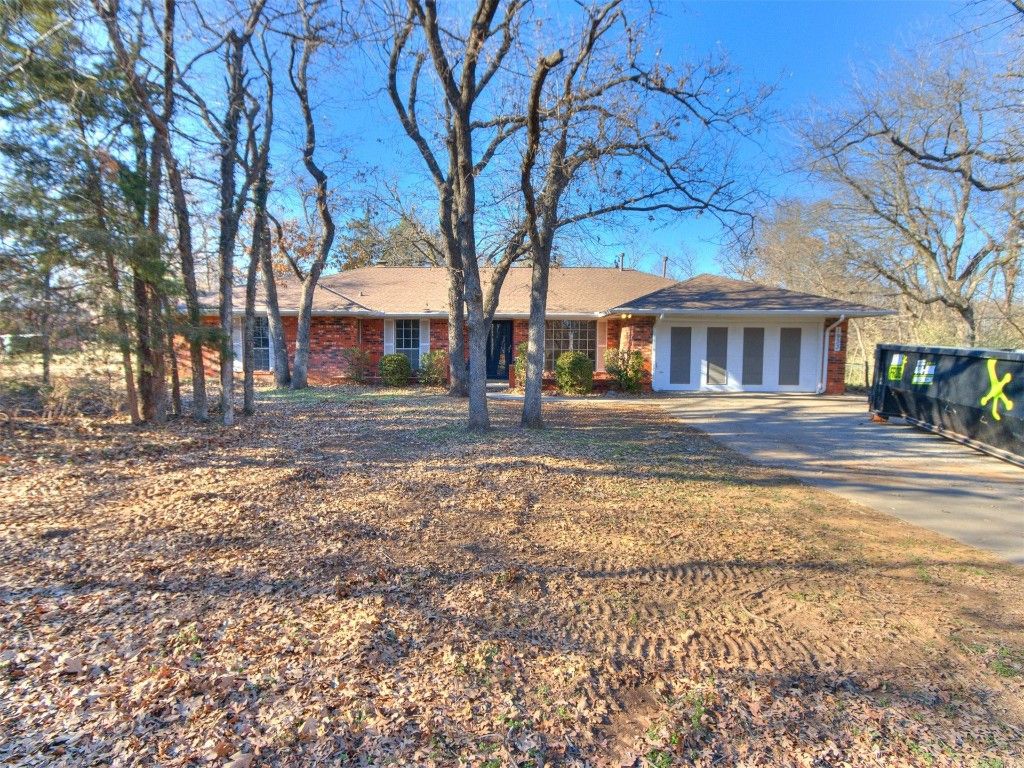 1933 Red Fox Road, Edmond, OK 73034
